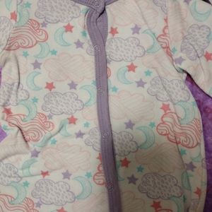 Infant girls sleeper.          6/$15